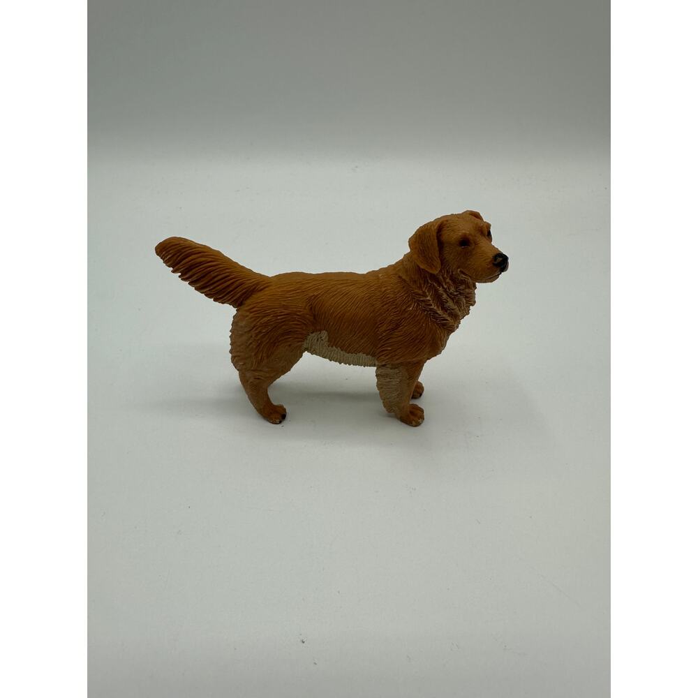 Safari Ltd Golden Retriever Figure 2012 4.5”